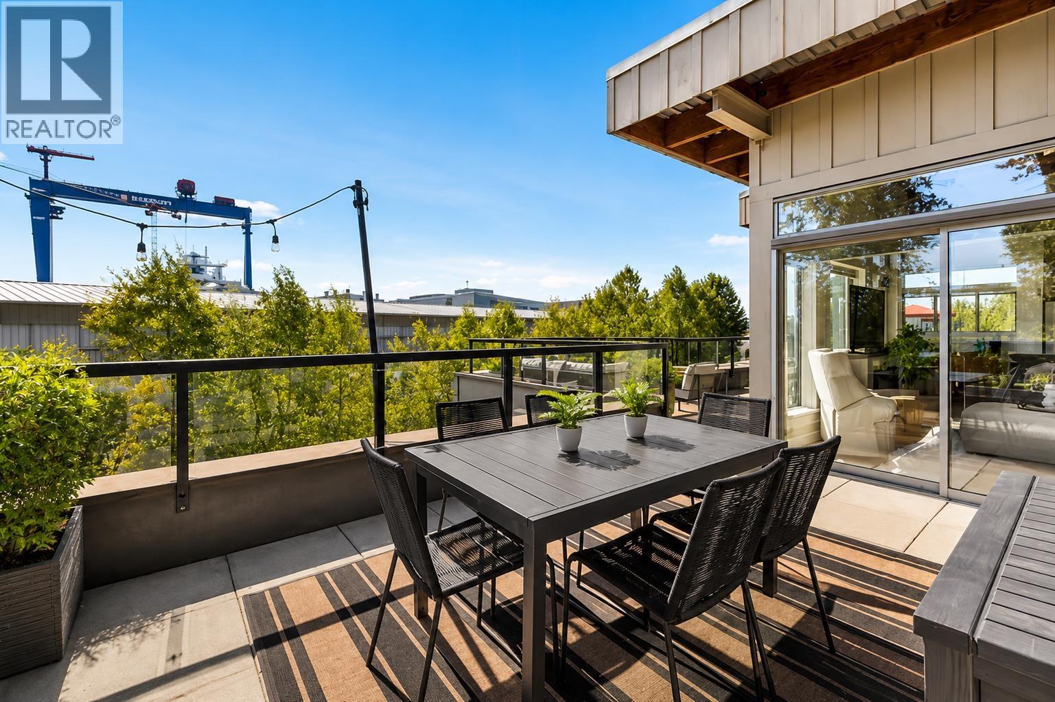 301 1075 W 1st Street, North Vancouver, British Columbia  V7P 3T4 - Photo 17 - R3155426