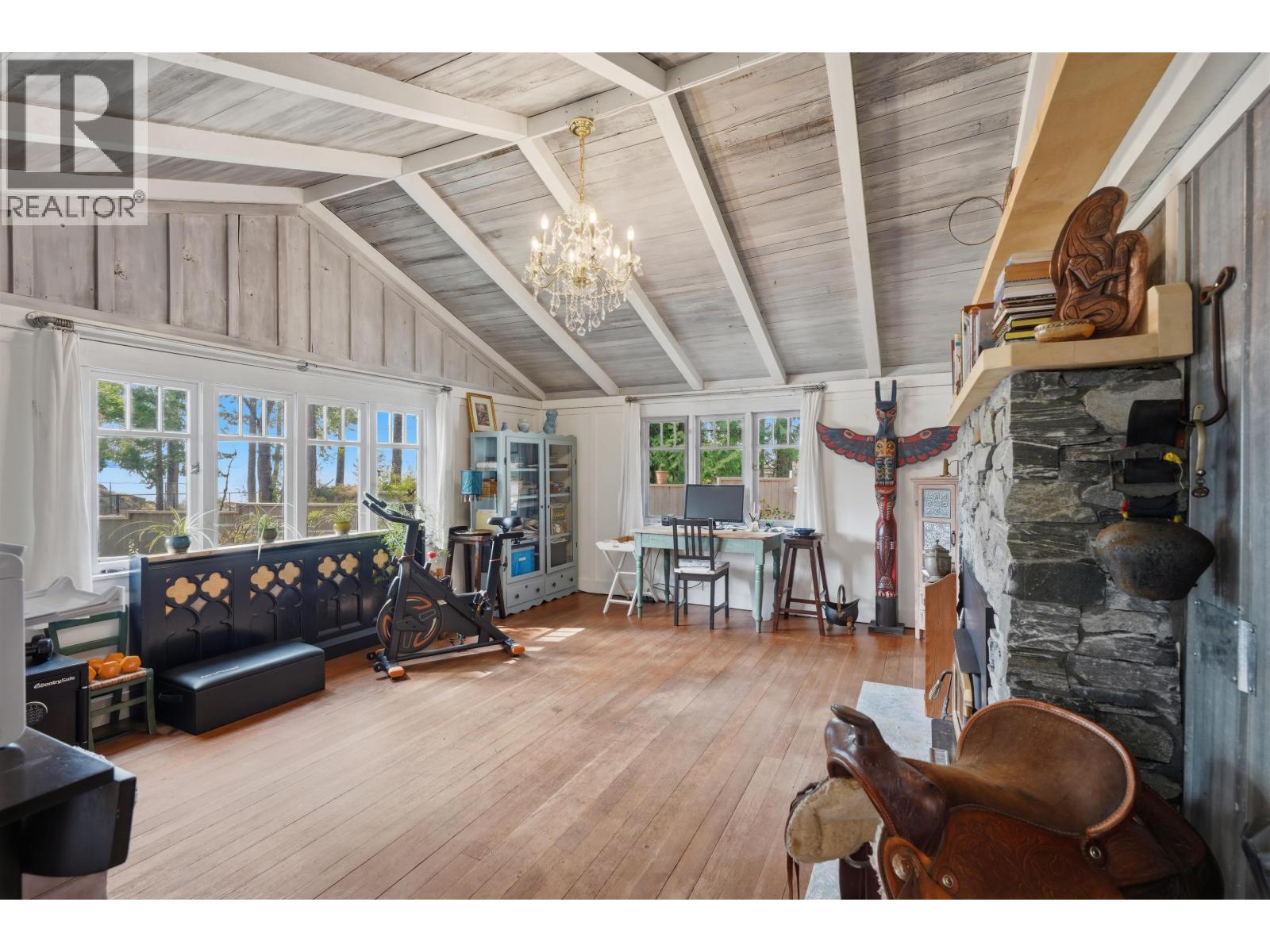 9219 Hydaway Road, Halfmoon Bay, British Columbia  V7Z 1B4 - Photo 22 - R3156138
