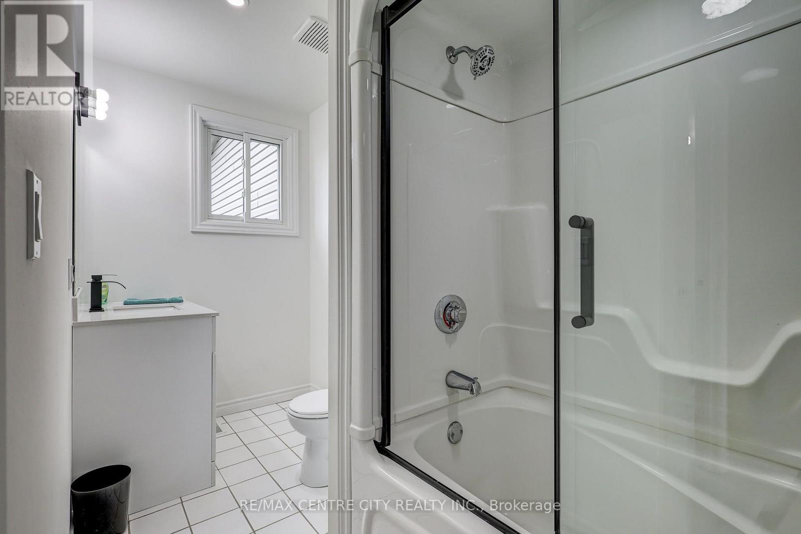 31 - 301 Carlow Road, Central Elgin, Ontario  N5L 1B7 - Photo 11 - X13680910