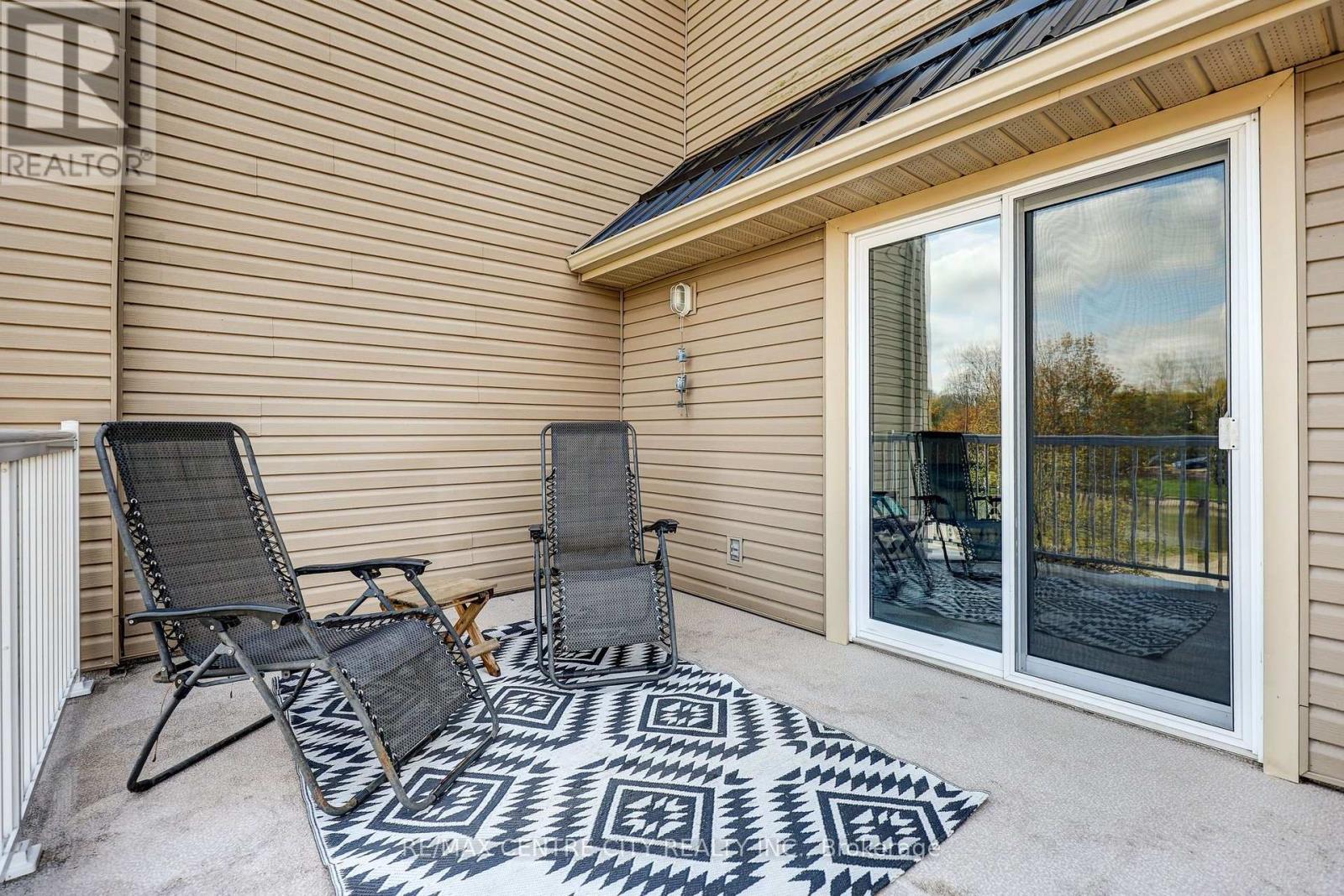31 - 301 Carlow Road, Central Elgin, Ontario  N5L 1B7 - Photo 2 - X13680910