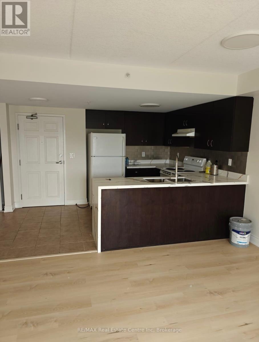 208 - 60 Lynnmore Street, Guelph (Pineridge/westminster Woods), Ontario  N1L 0J8 - Photo 12 - X13680926