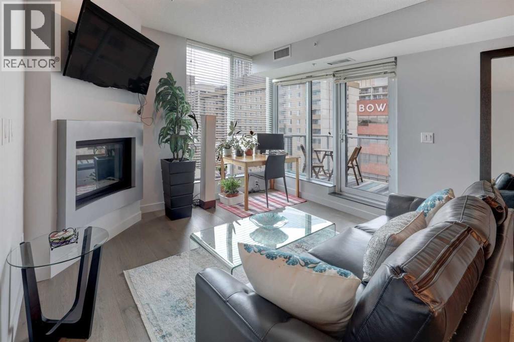 1406, 888 4 Avenue SW, Calgary, Alberta  T2P 0V2 - Photo 1 - A2317151