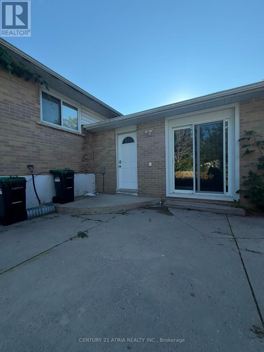 Lower - 76 Bernick Drive, Barrie, Ontario  L4M 2V6 - Photo 4 - S13680908