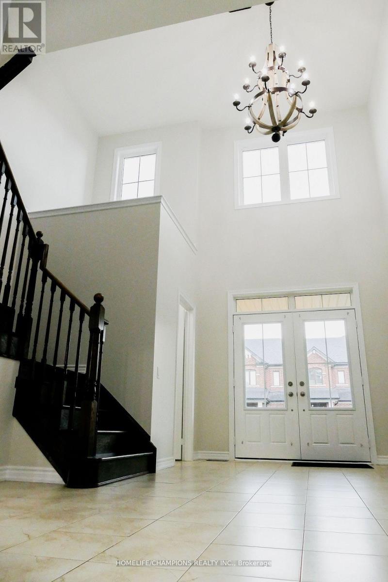 102 Benadir Avenue, Caledon, Ontario  L7C 3N6 - Photo 10 - W13680928