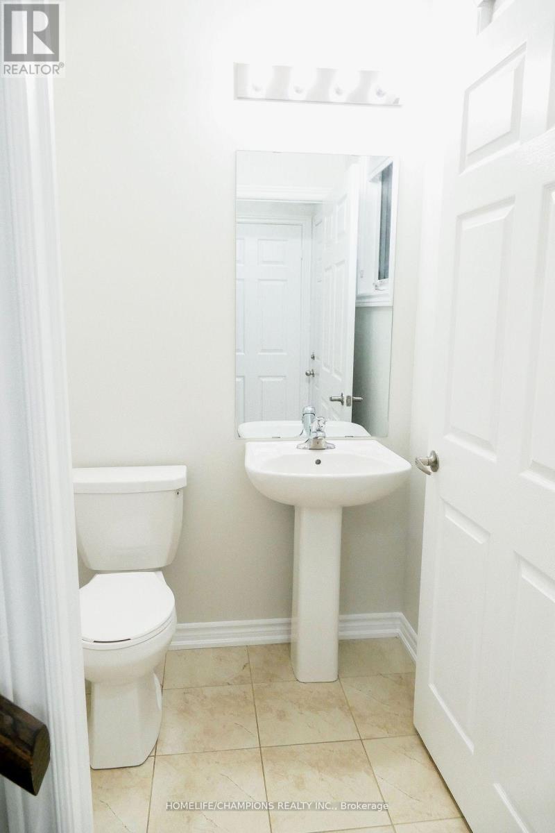 102 Benadir Avenue, Caledon, Ontario  L7C 3N6 - Photo 11 - W13680928