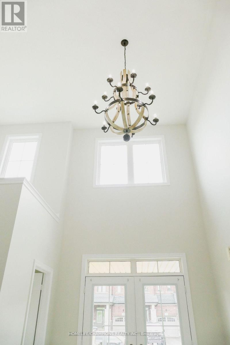 102 Benadir Avenue, Caledon, Ontario  L7C 3N6 - Photo 6 - W13680928