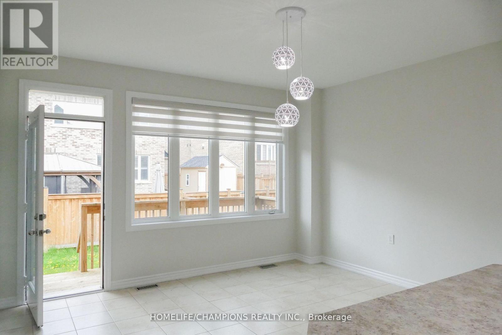 102 Benadir Avenue, Caledon, Ontario  L7C 3N6 - Photo 7 - W13680928