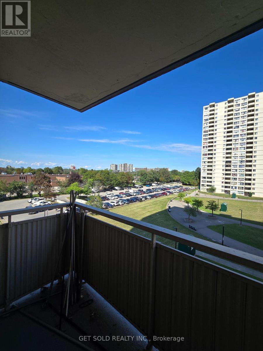 504 - 340 Dixon Road, Toronto, Ontario  M9R 1T1 - Photo 2 - W13680936