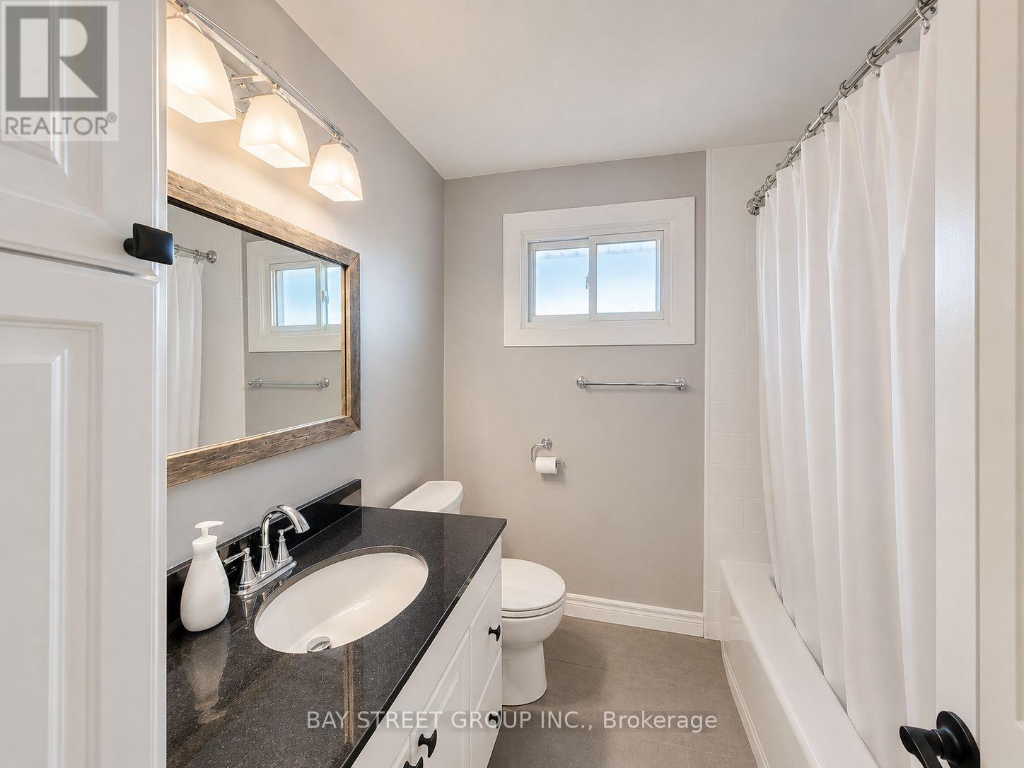 22 Rosamond Crescent, London South, Ontario  N6E 2M8 - Photo 10 - X13680904