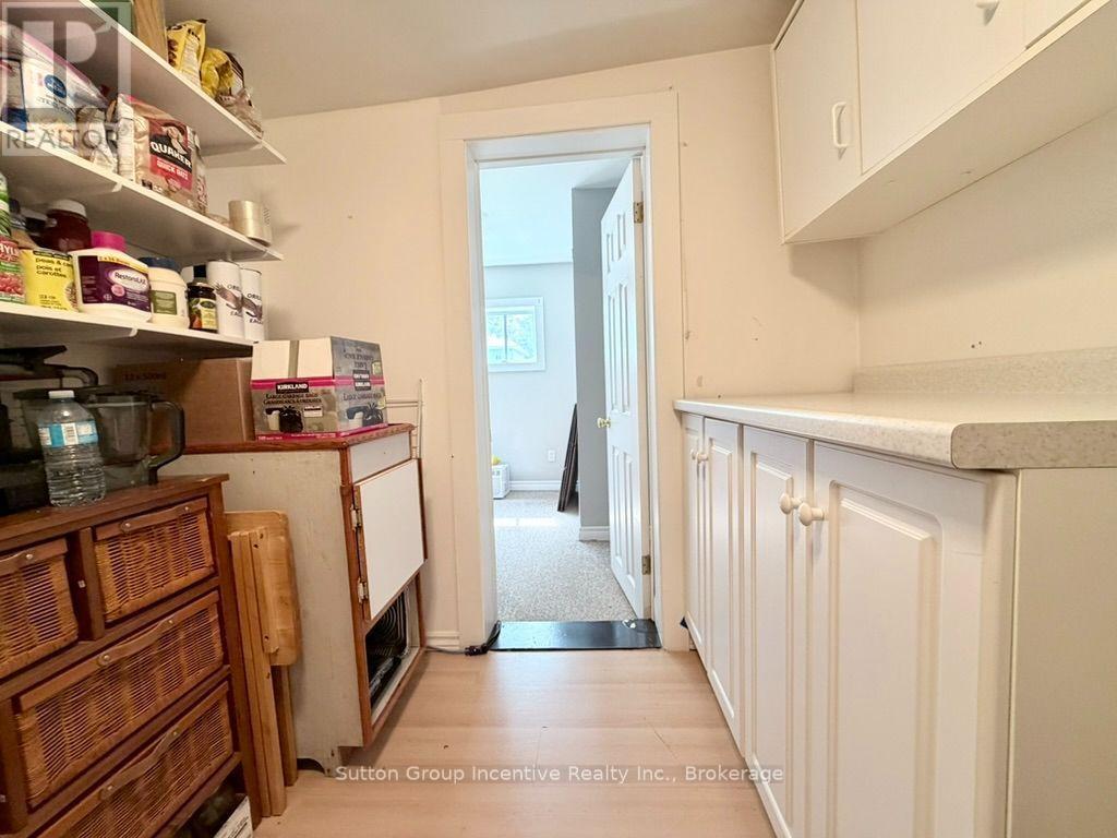 341 Saint Jean Street, Orillia, Ontario  L3V 4L6 - Photo 20 - S13673878