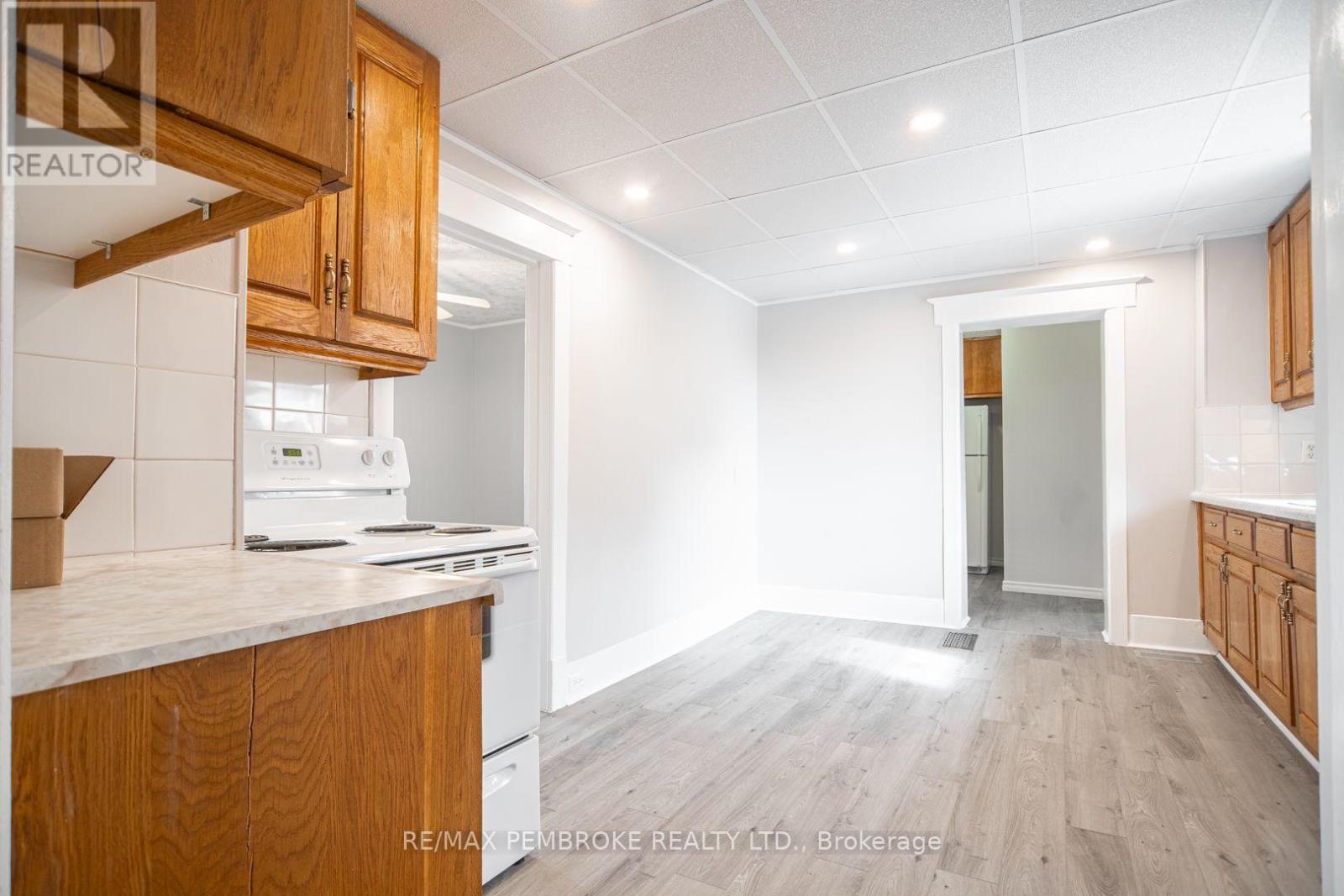 539 Mcgee Street, Pembroke, Ontario K8A 6E3 - Photo 11 - X13680942