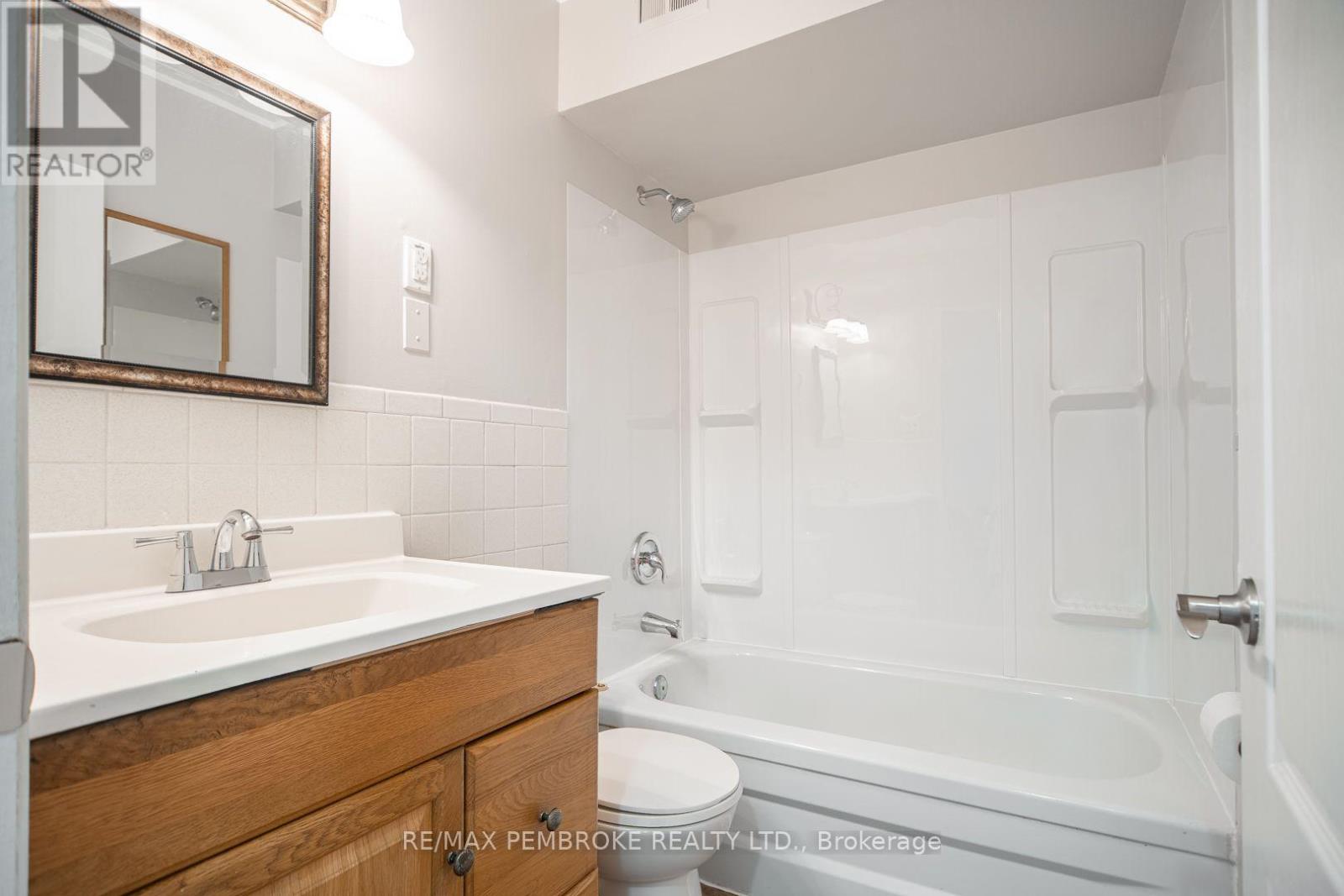 539 Mcgee Street, Pembroke, Ontario K8A 6E3 - Photo 19 - X13680942