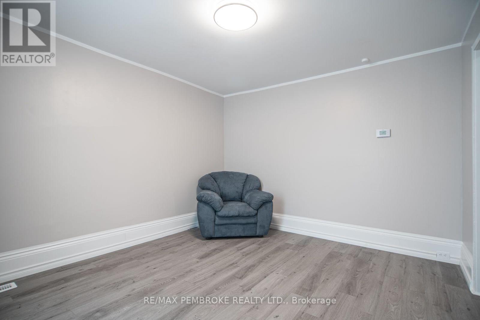 539 Mcgee Street, Pembroke, Ontario K8A 6E3 - Photo 9 - X13680942
