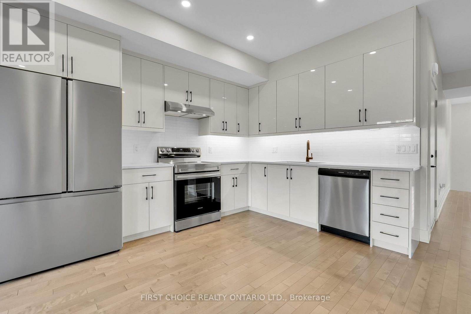 269 Queen Mary Street, Ottawa, Ontario K1K 1X1 - Photo 10 - X13680944
