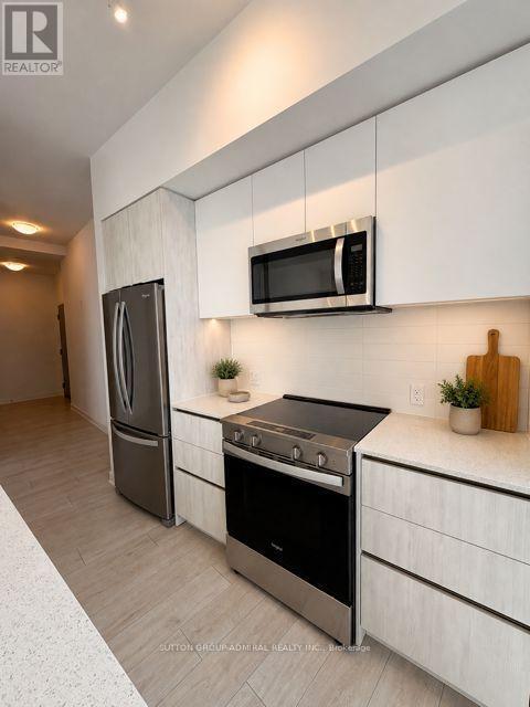 Th10 - 5858 Yonge Street, Toronto, Ontario  M2M 0C6 - Photo 12 - C13680946