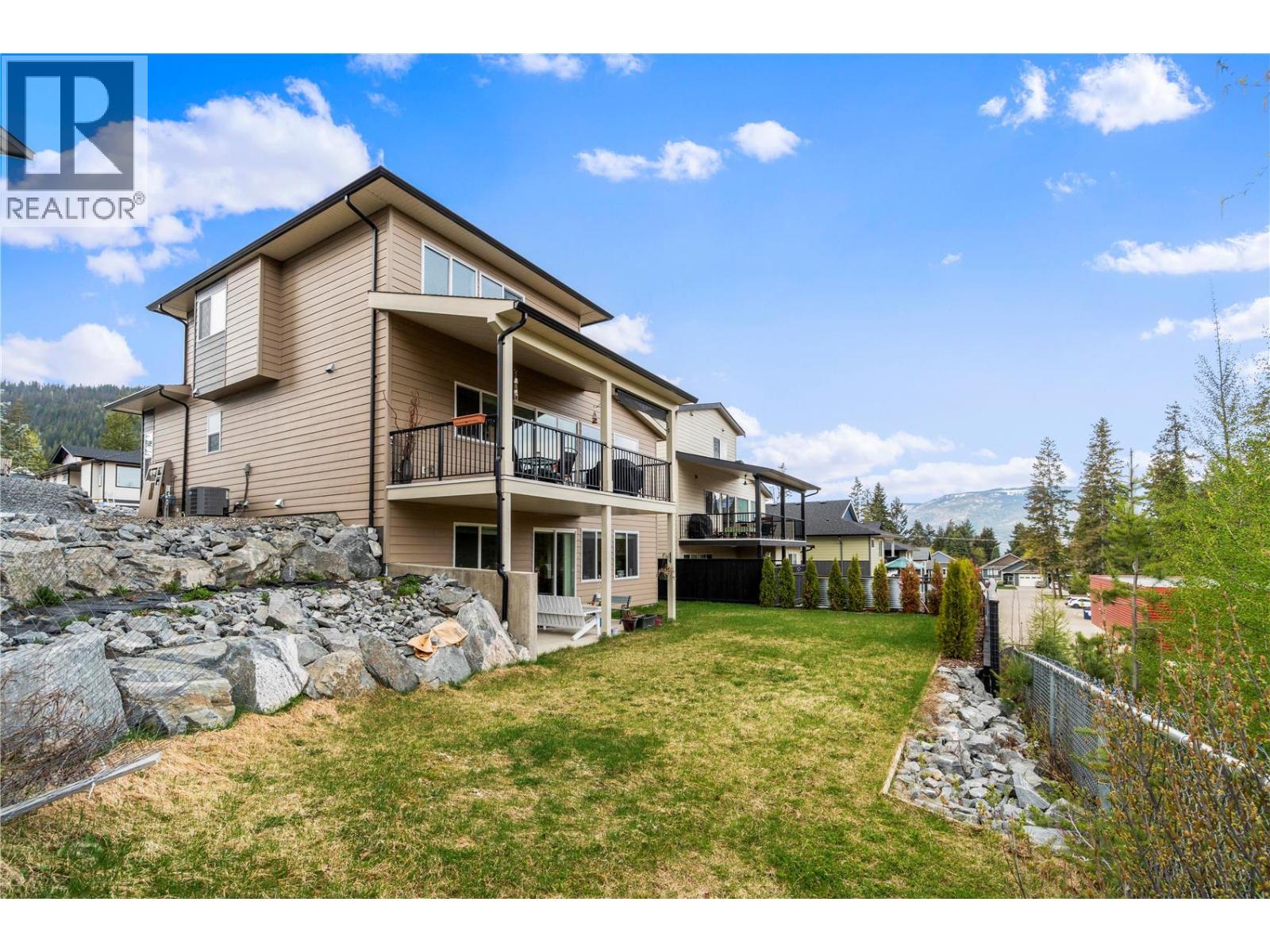 2181 14 Avenue Se, Salmon Arm, British Columbia  V1E 2N2 - Photo 47 - 10397750