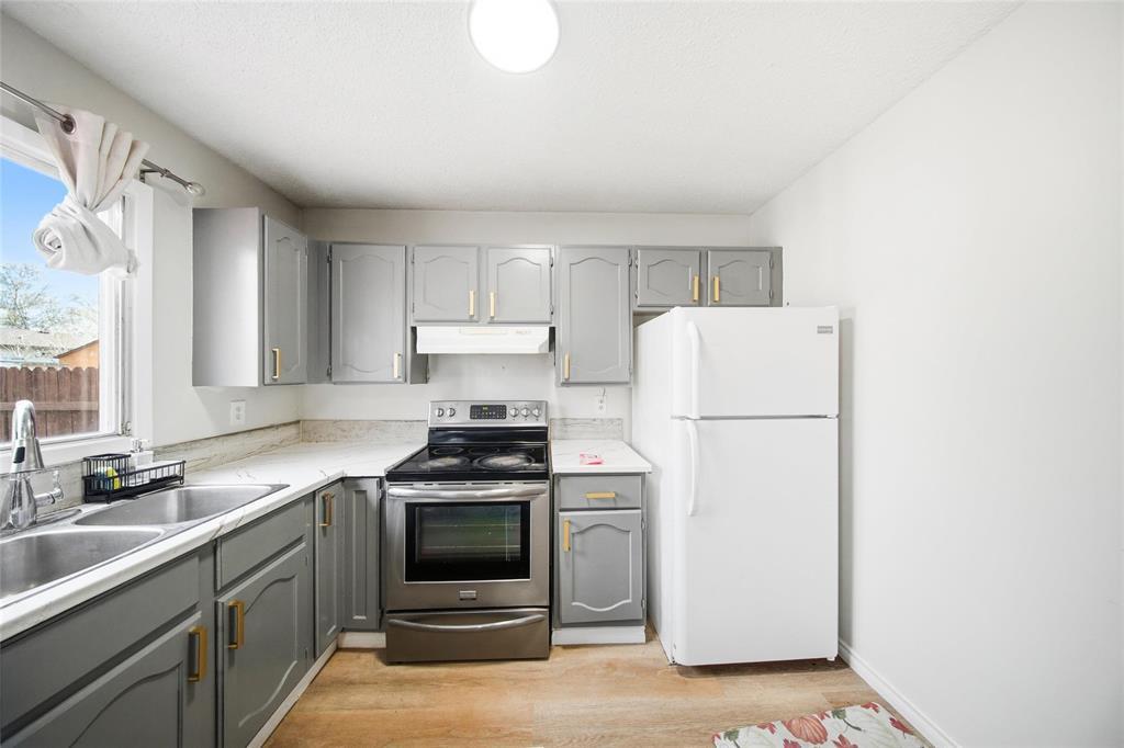 166 Kinver Avenue, Winnipeg, Manitoba  R2R 1H1 - Photo 6 - 202620019