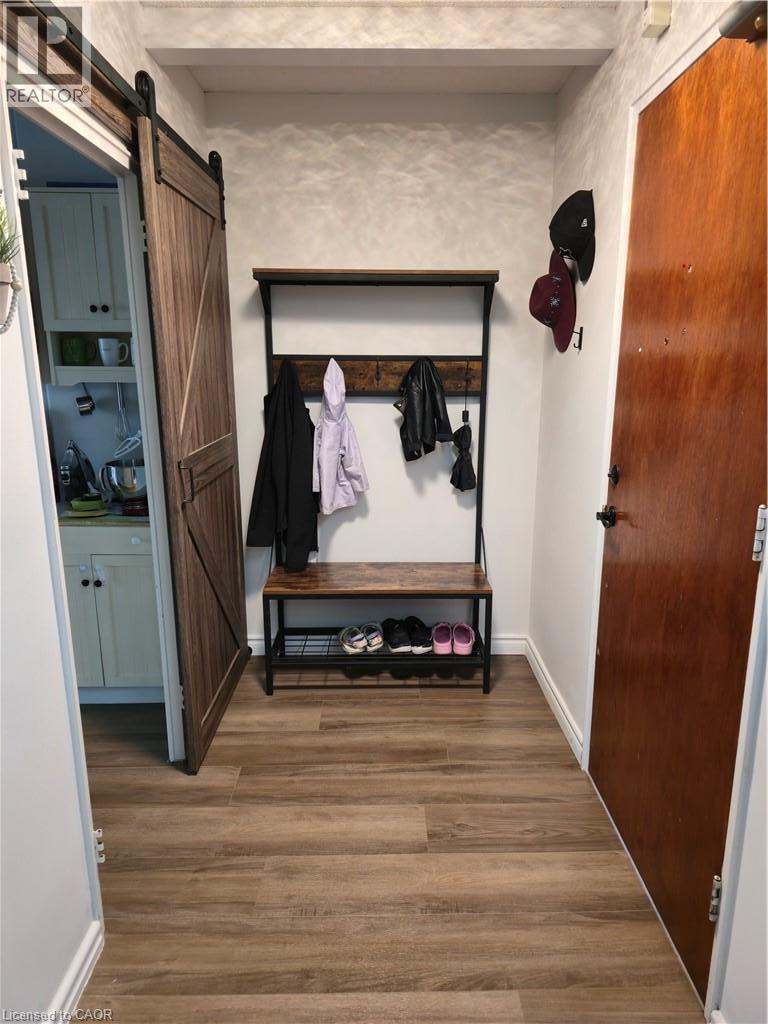 45 Westmount Road N Unit# 202, Waterloo, Ontario  N2L 2R3 - Photo 6 - 40832099