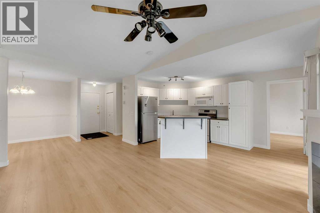307, 1307 Valleyview Park Se, Calgary, Alberta  T2B 3R6 - Photo 1 - A2336253