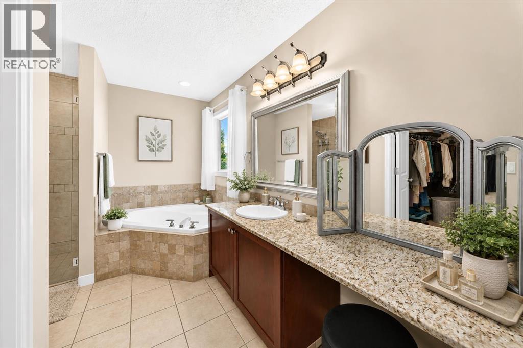 182 Cranfield Manor Se, Calgary, Alberta  T3M 1K7 - Photo 11 - A2334150