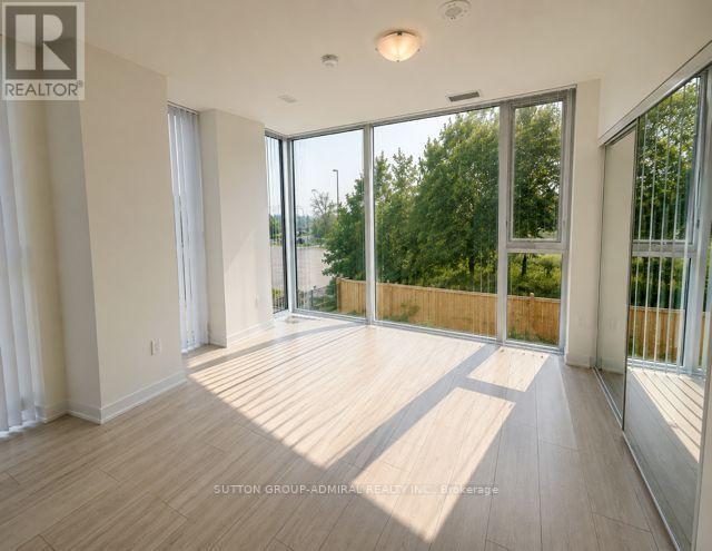 Th10 - 5858 Yonge Street, Toronto, Ontario  M2M 0C6 - Photo 21 - C13680968