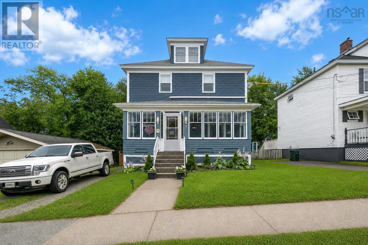 74 Oxford Street, Sydney, Nova Scotia