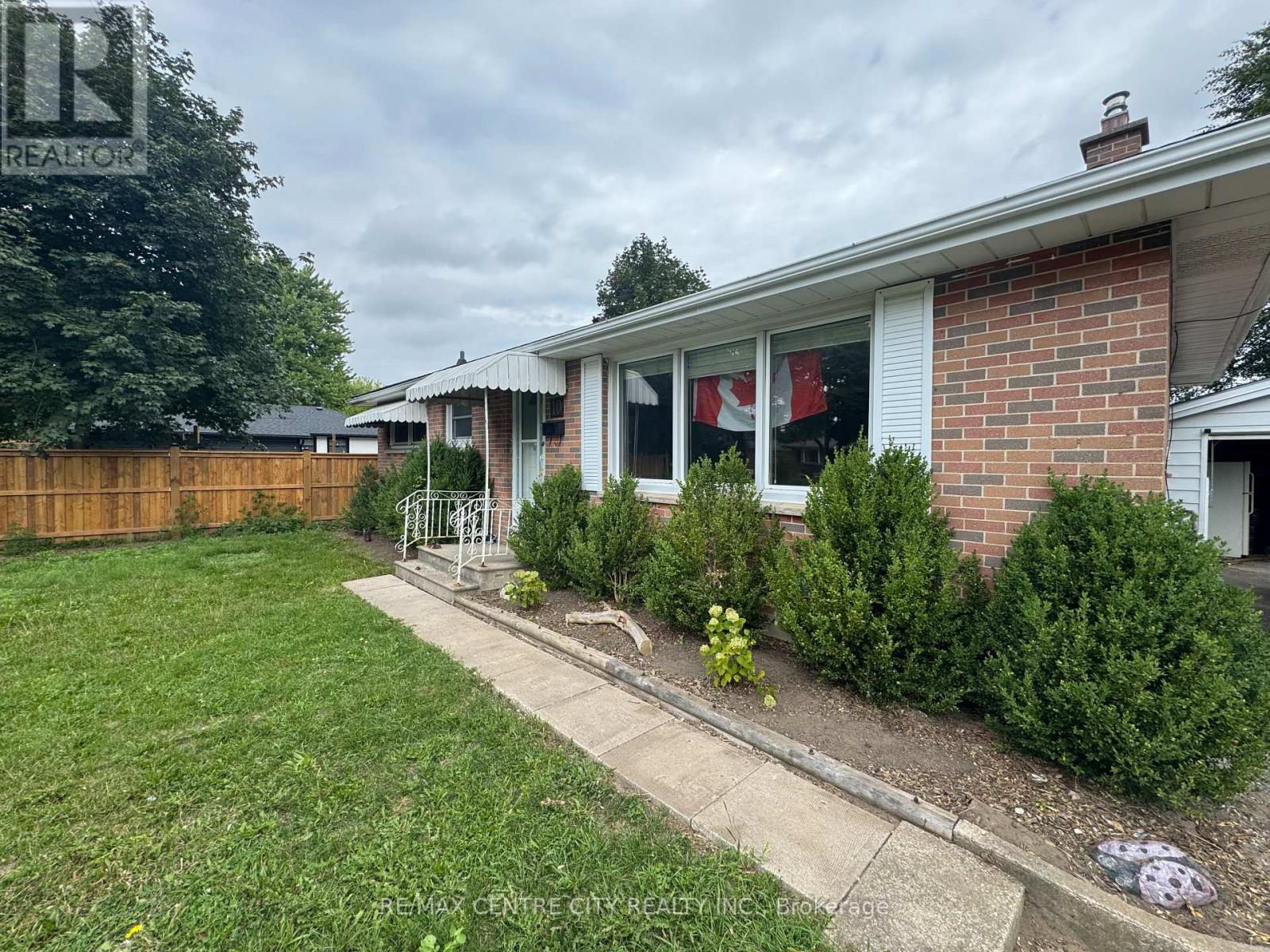 10 Tewksbury Crescent, London East, Ontario  N5V 2M8 - Photo 4 - X13681012