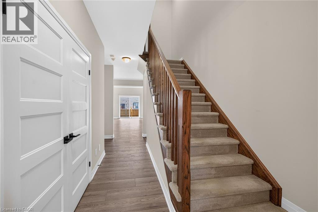 38 Jayla Lane, Smithville, Ontario  L0R 2A0 - Photo 9 - 40853437