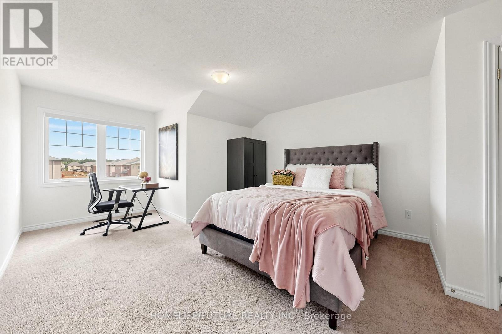 253 Danny Wheeler Boulevard, Georgina, Ontario  L4P 0J9 - Photo 36 - N13680996