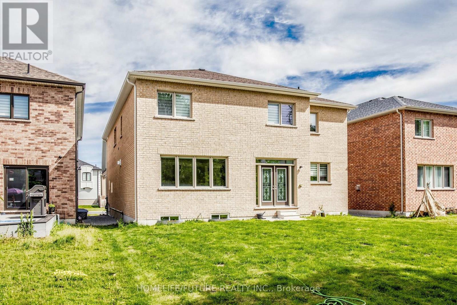 253 Danny Wheeler Boulevard, Georgina, Ontario  L4P 0J9 - Photo 45 - N13680996