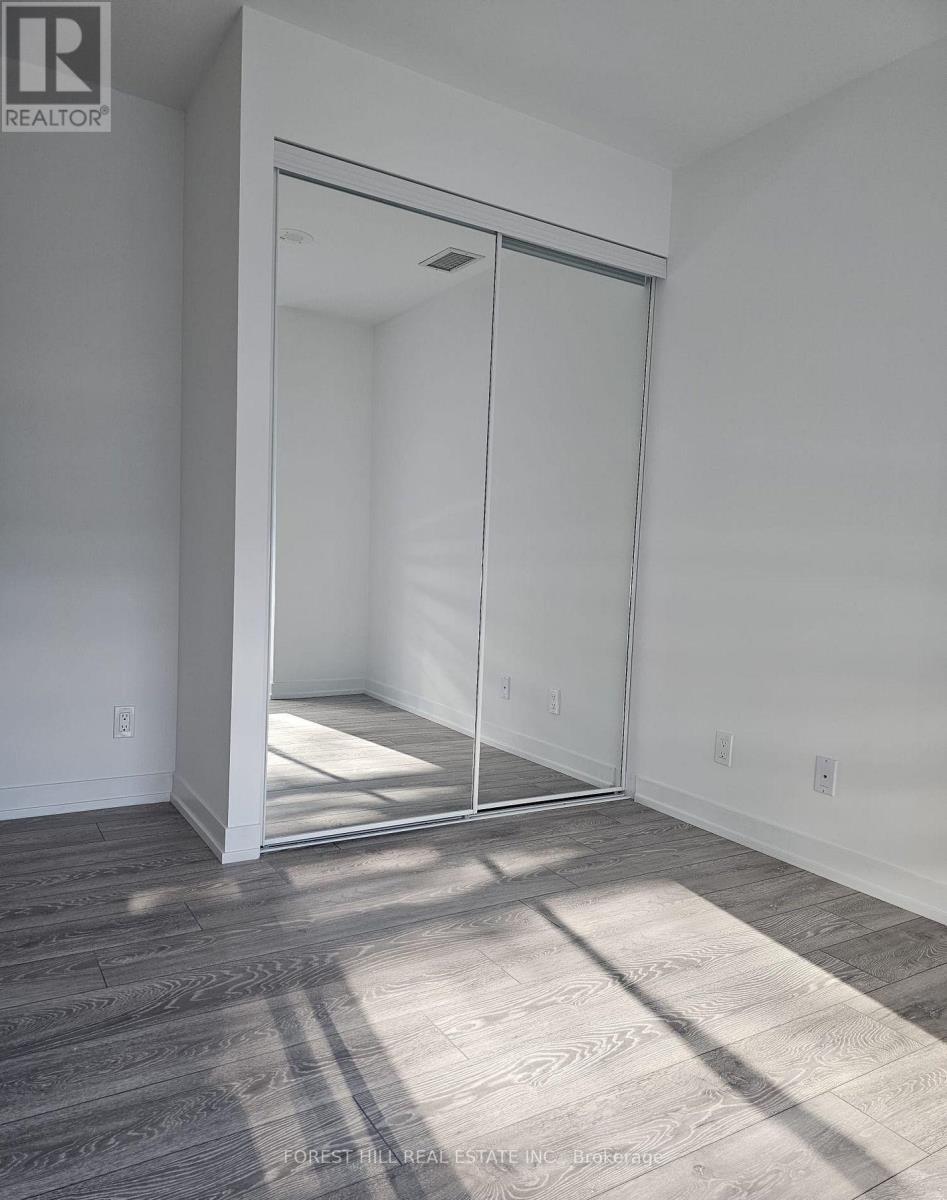 C904 - 8 Beverley Glen Boulevard, Vaughan, Ontario  L4J 0L5 - Photo 10 - N13681004