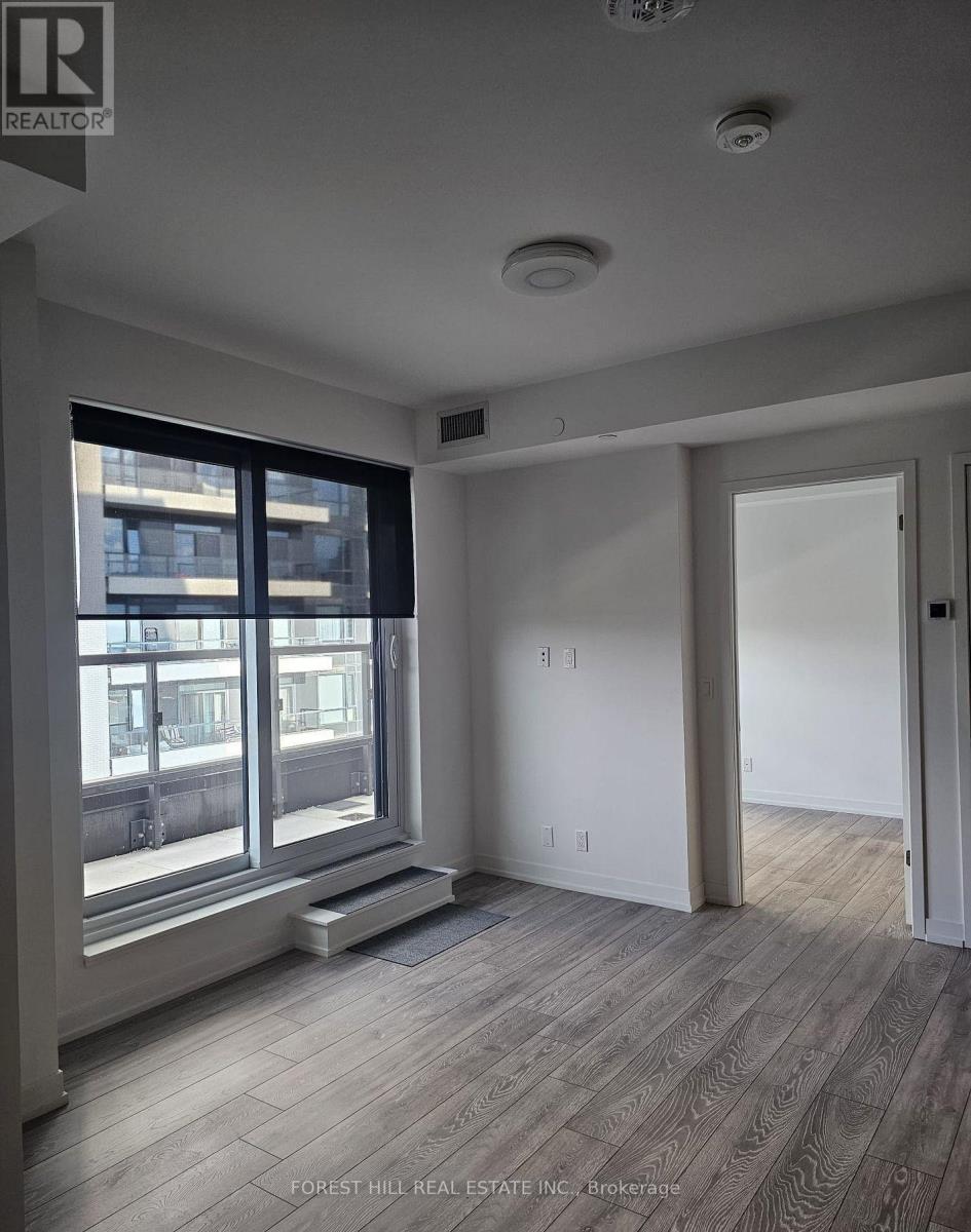 C904 - 8 Beverley Glen Boulevard, Vaughan, Ontario  L4J 0L5 - Photo 6 - N13681004