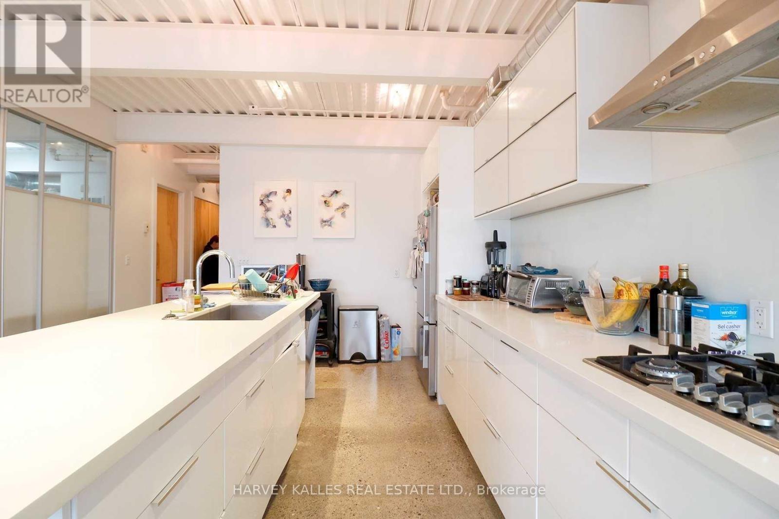 Ph3a - 214 Bathurst Street, Toronto, Ontario M5T 2R9 - Photo 14 - C13668150