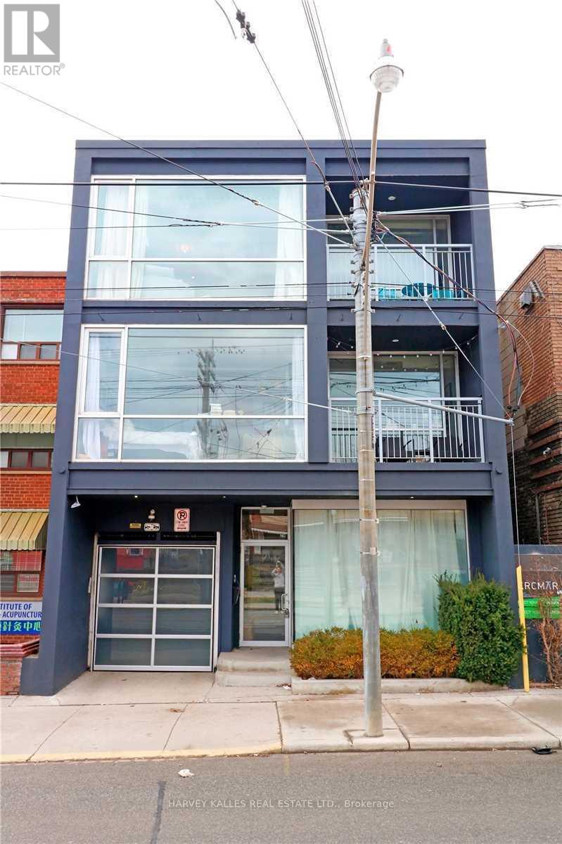 Ph3a - 214 Bathurst Street, Toronto, Ontario M5T 2R9 - Photo 2 - C13668150