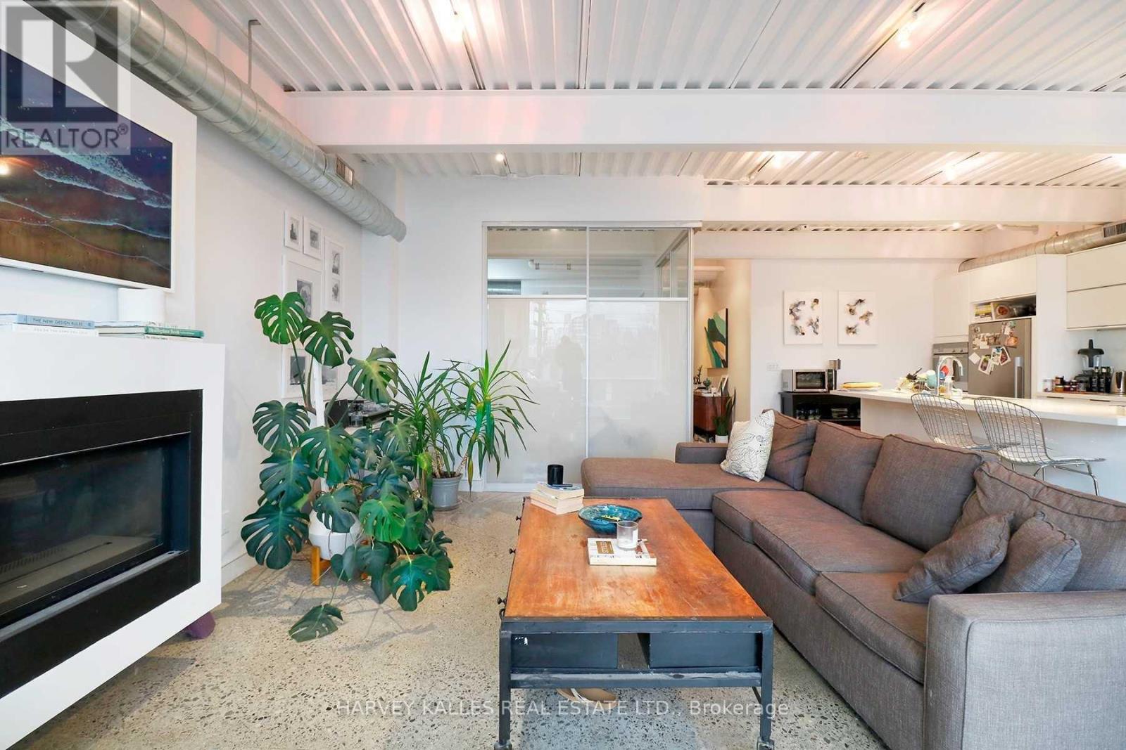 Ph3a - 214 Bathurst Street, Toronto, Ontario M5T 2R9 - Photo 4 - C13668150