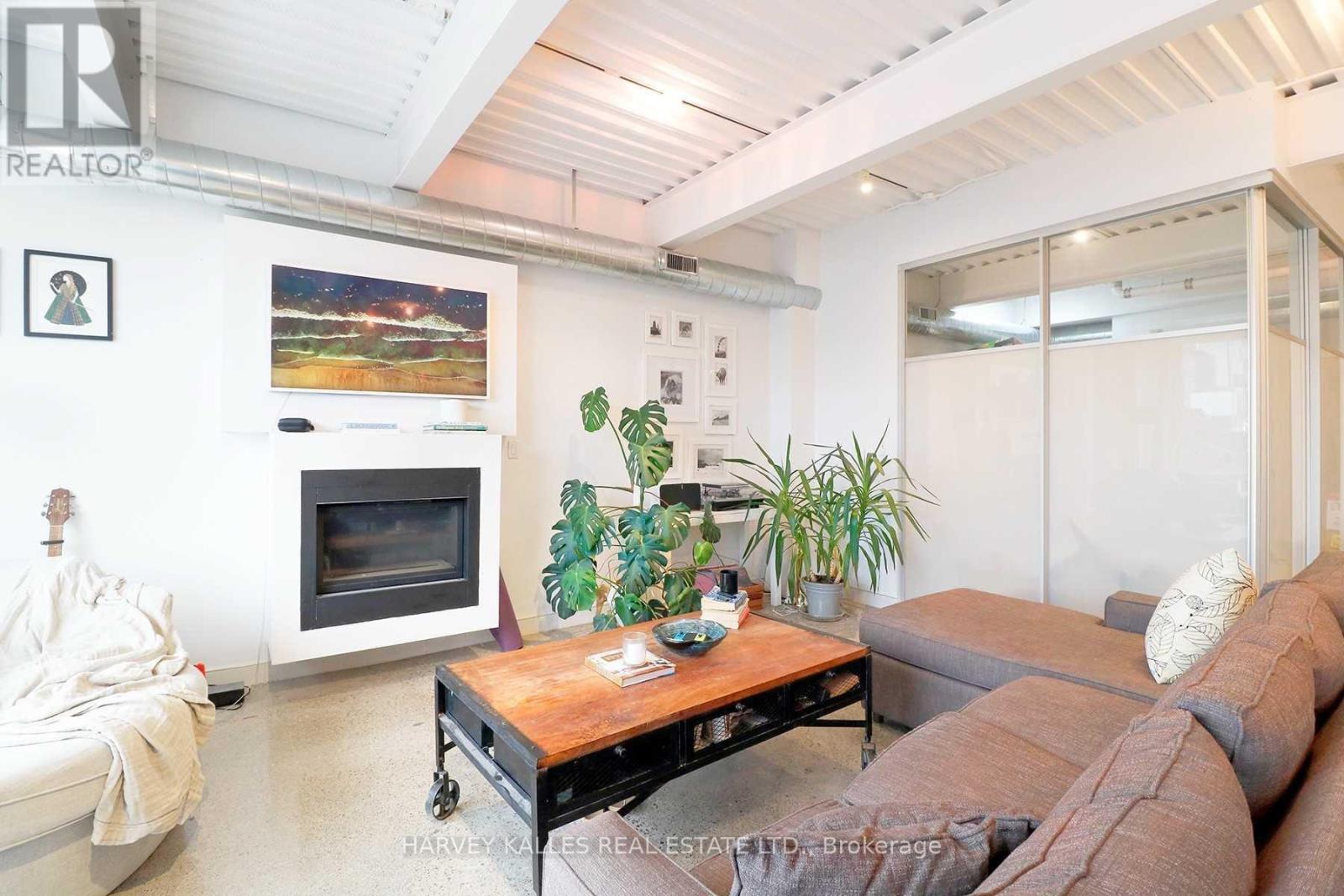 Ph3a - 214 Bathurst Street, Toronto, Ontario M5T 2R9 - Photo 5 - C13668150