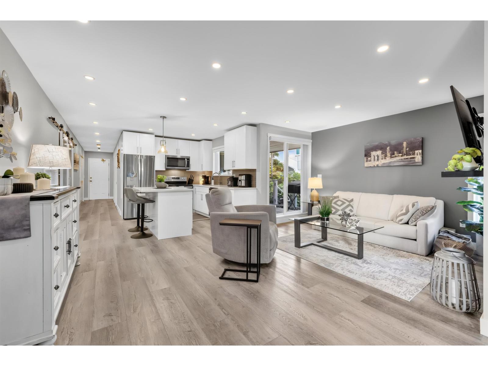 105 15717 Marine Drive, White Rock, British Columbia  V4B 1E4 - Photo 7 - R3155262