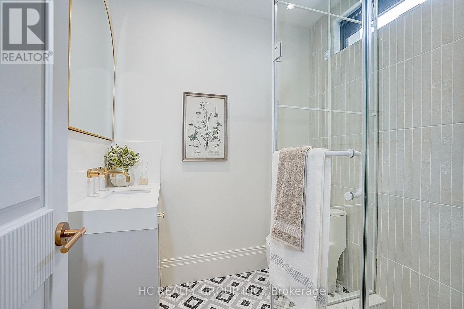 385 Manning Avenue, Toronto, Ontario  M6G 2V6 - Photo 20 - C13680640