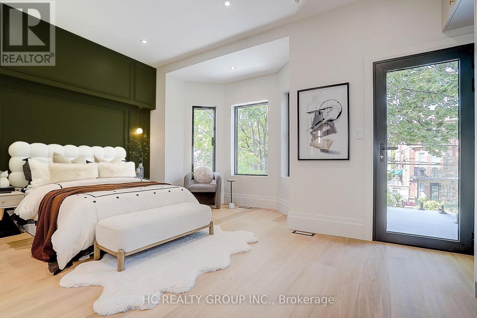 385 Manning Avenue, Toronto, Ontario  M6G 2V6 - Photo 16 - C13680640