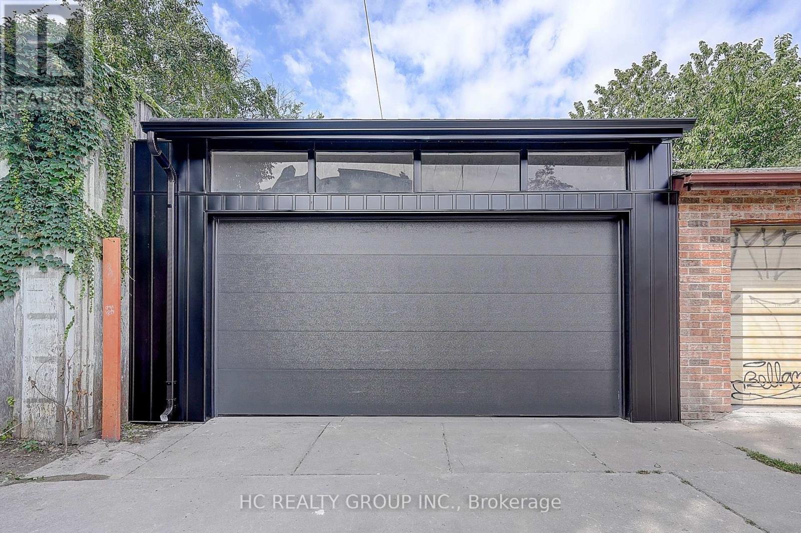 385 Manning Avenue, Toronto, Ontario  M6G 2V6 - Photo 38 - C13680640