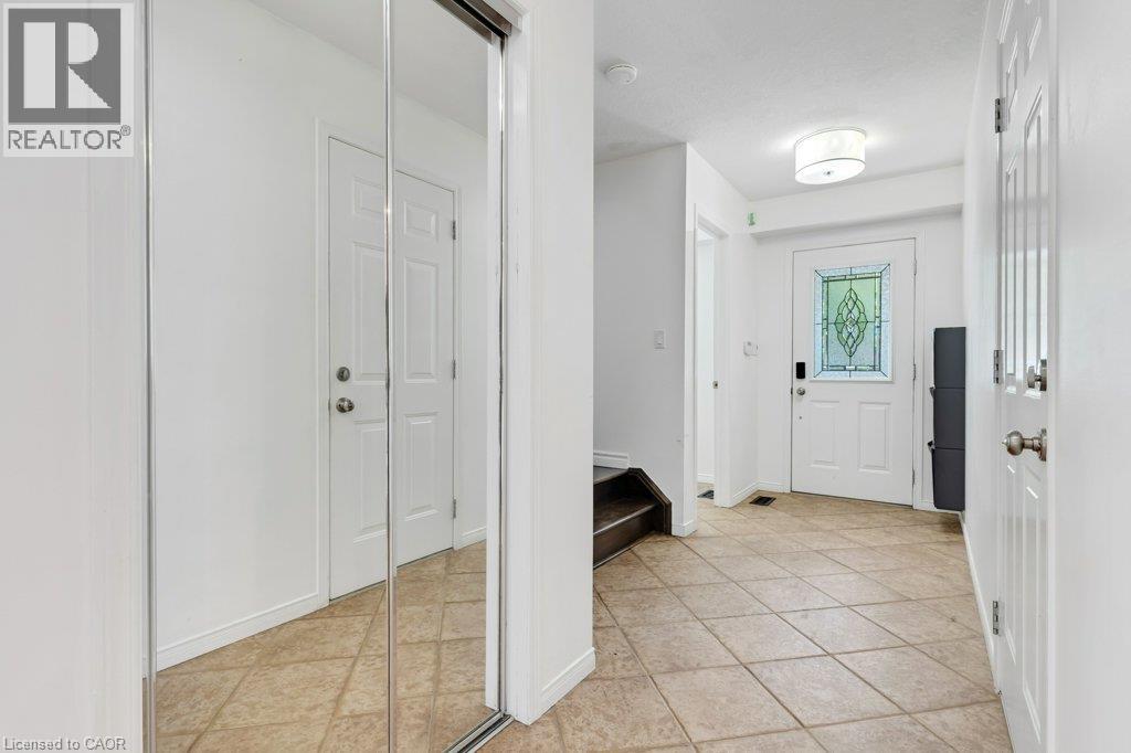 76 Renner Drive, Cambridge, Ontario  N3C 4N8 - Photo 6 - 40854108