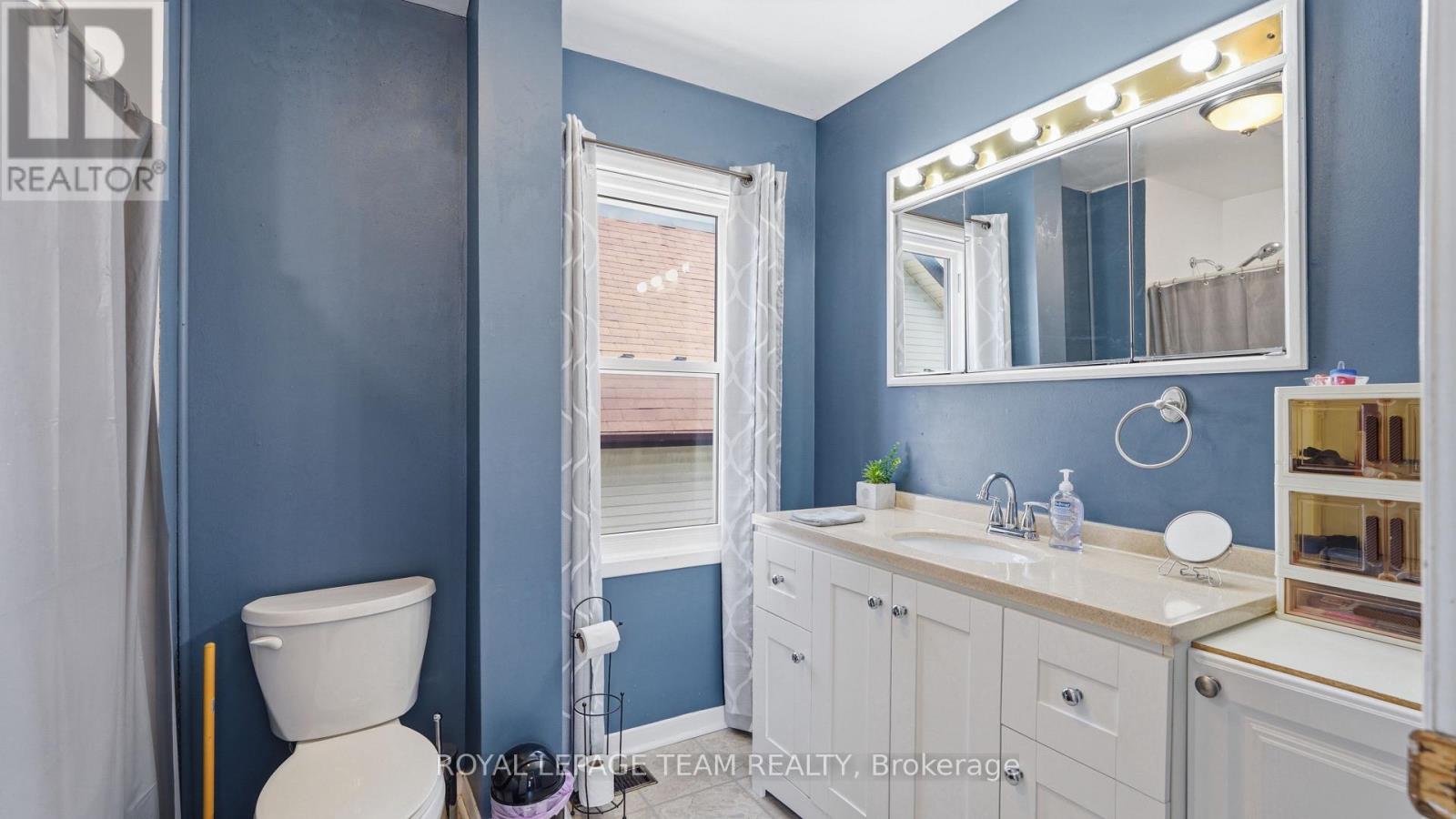 20 1/2 Lawrence Avenue, Cornwall, Ontario  K6H 5R5 - Photo 10 - X13681020