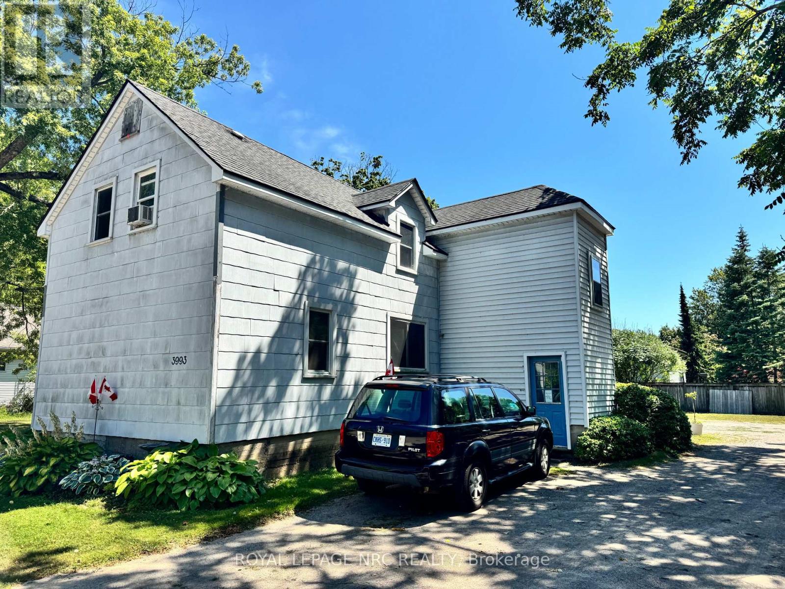 3993 WELLINGTON COURT, Fort Erie, Ontario