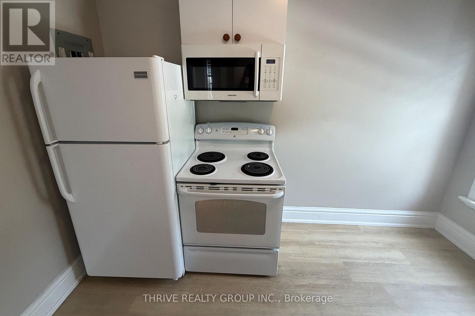 Upper - 642 Richmond Street, London East, Ontario  N6A 3G6 - Photo 6 - X13652776