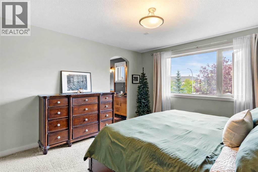 19 Sunset Circle, Cochrane, Alberta  T4C 0C3 - Photo 21 - A2336278