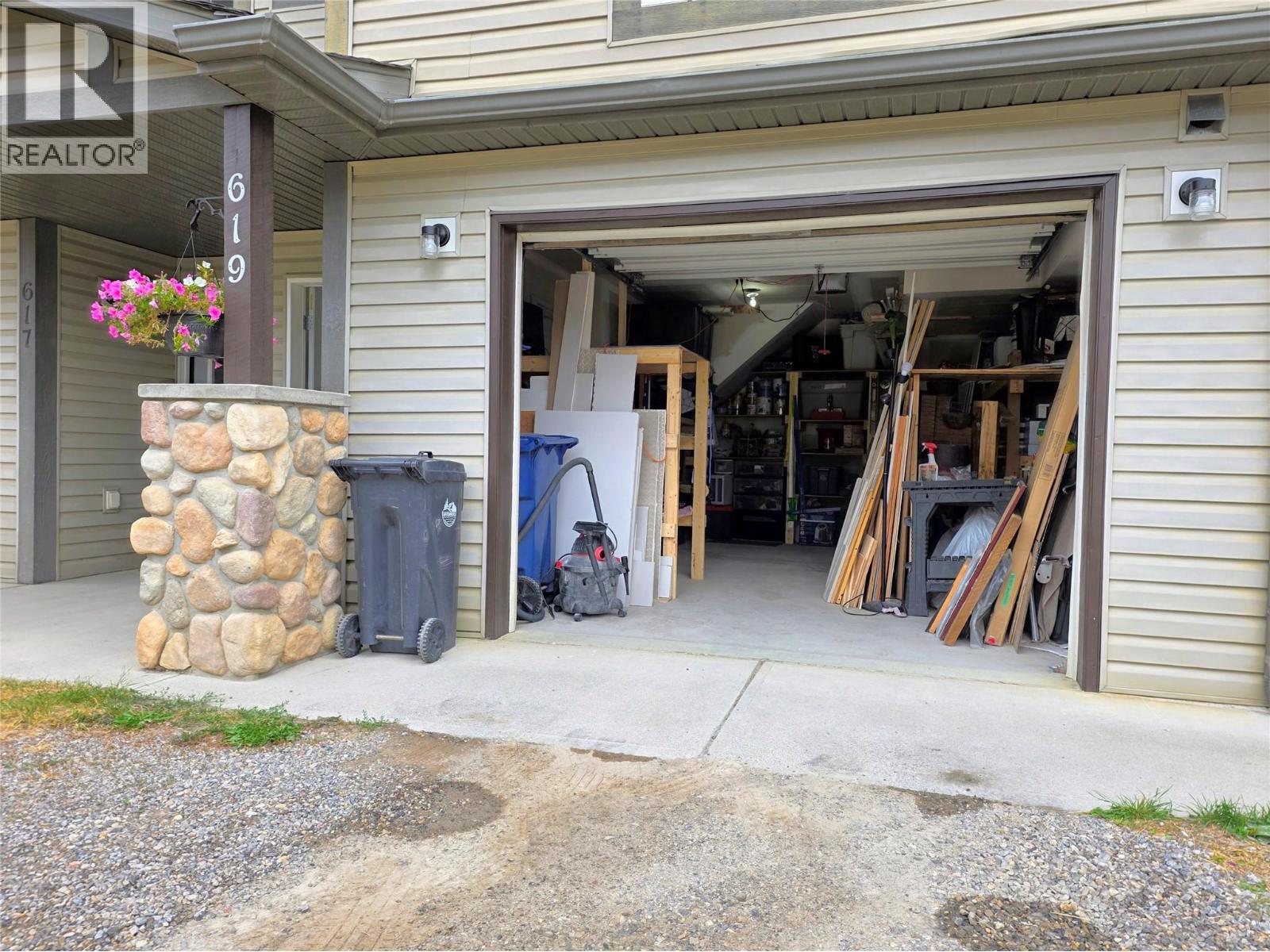 619 10th Avenue, Invermere, British Columbia  V0A 1K0 - Photo 43 - 10397627