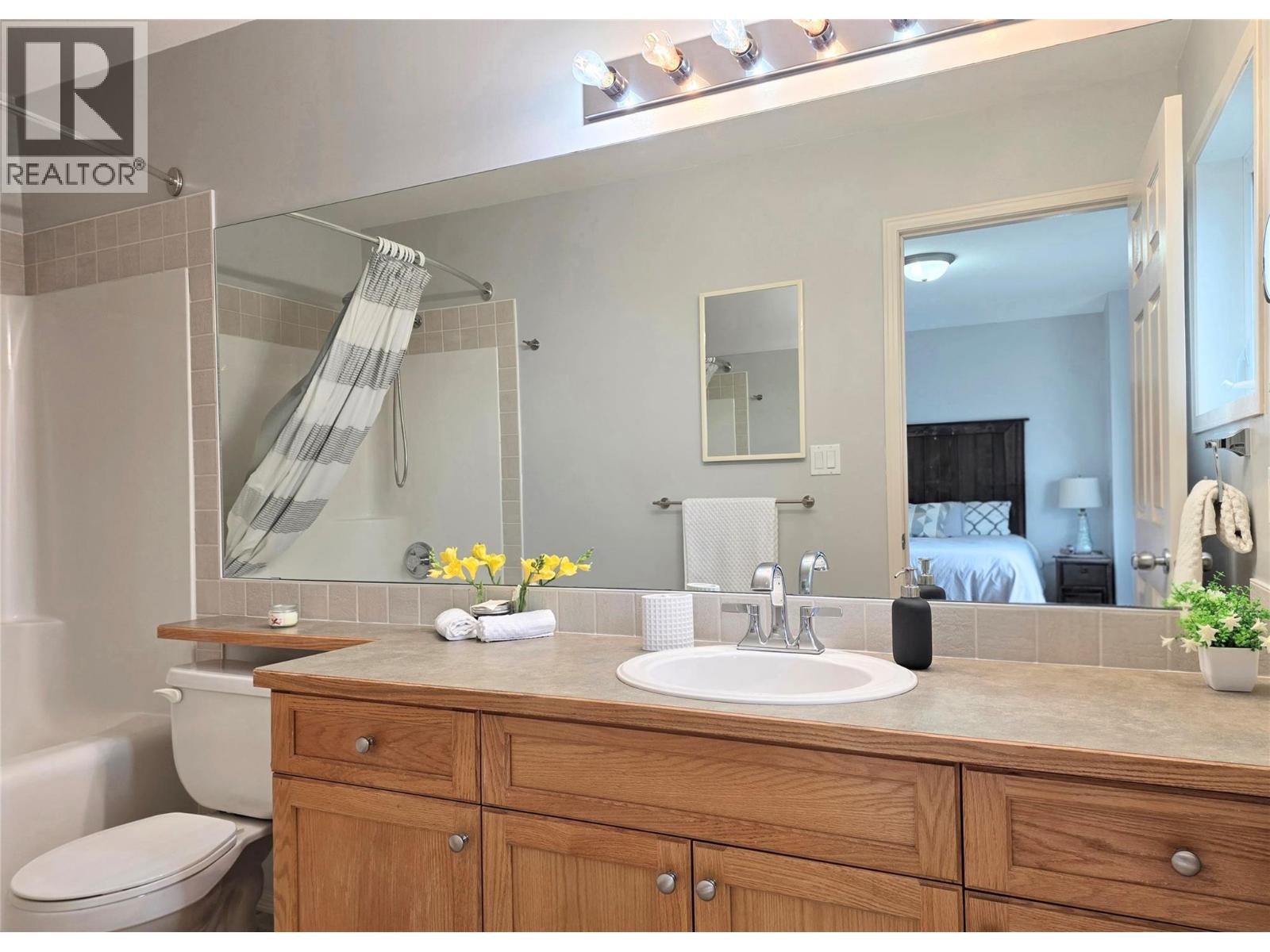 619 10th Avenue, Invermere, British Columbia  V0A 1K0 - Photo 45 - 10397627