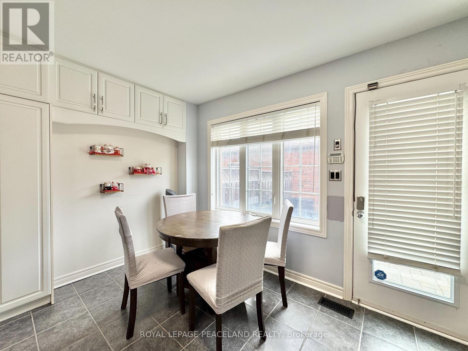 507 White's Hill Avenue, Markham, Ontario  L6B 0J8 - Photo 10 - N13681014