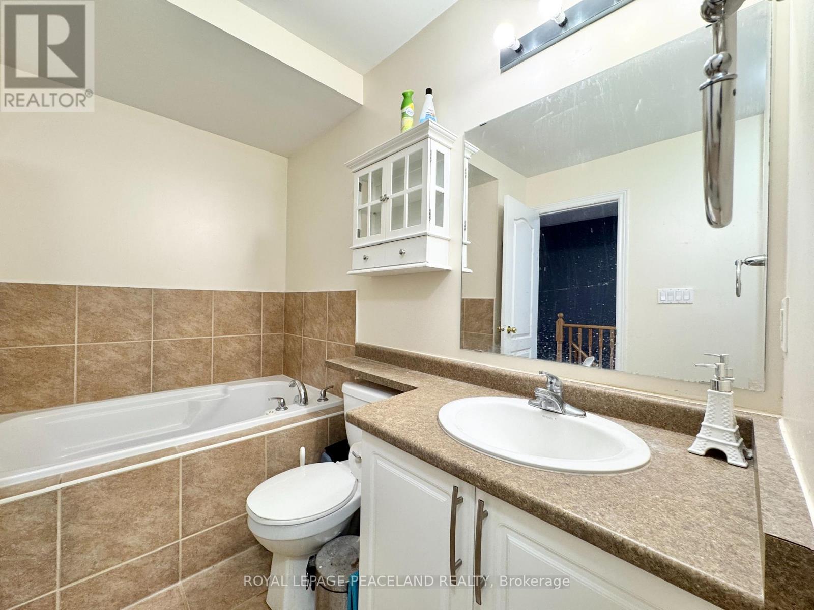 507 White's Hill Avenue, Markham, Ontario  L6B 0J8 - Photo 21 - N13681014