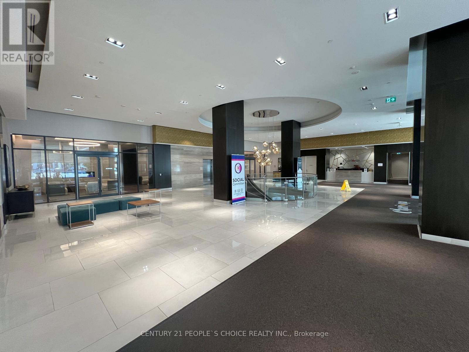 925 - 9000 Jane Street, Vaughan, Ontario  L4K 0M6 - Photo 2 - N13681042